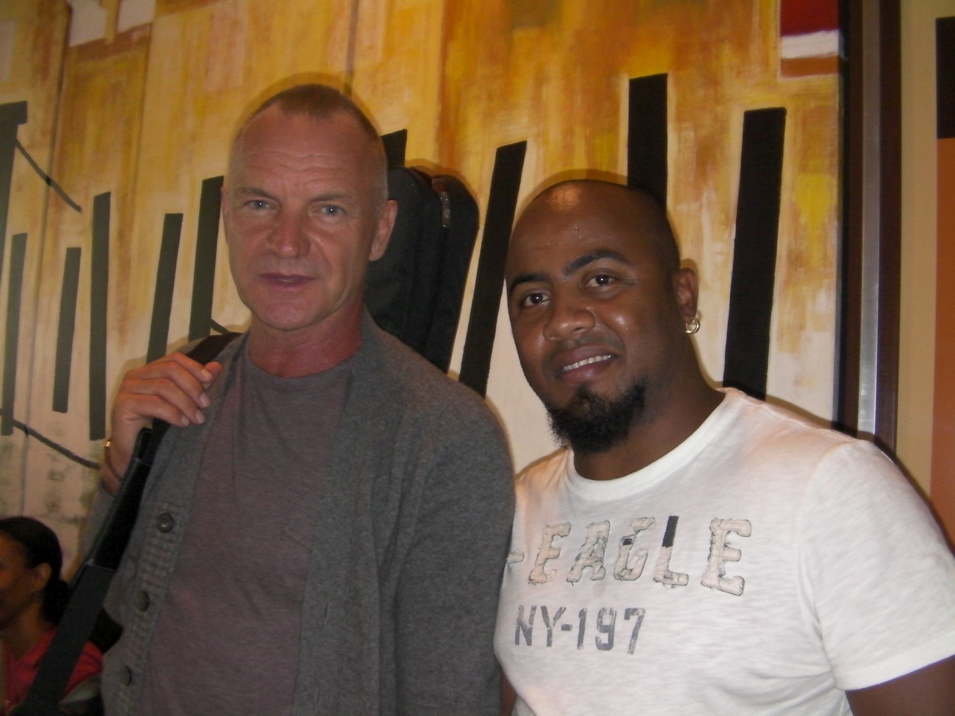 Carlos Miyares_with Sting.Curacao 2011.JPG